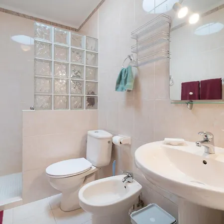 Lanzahost El Jameito Feliz - Playa Bastian Apartmán