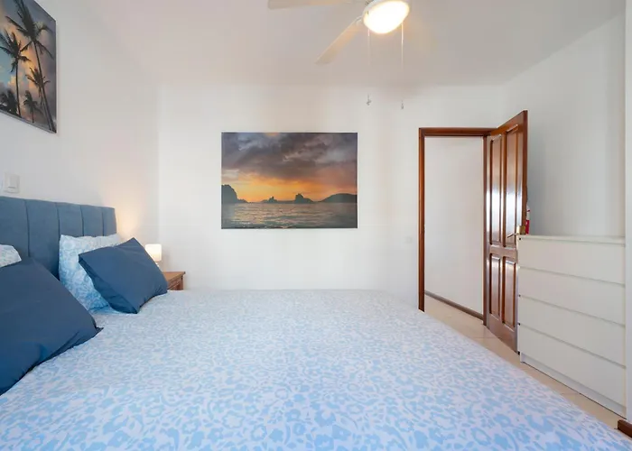 Lanzahost El Jameito Feliz - Playa Bastian *