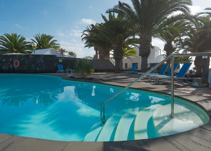 Lanzahost El Jameito Feliz - Playa Bastian *