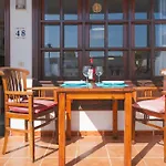 Lanzahost El Jameito Feliz - Playa Bastian * Costa Teguise
